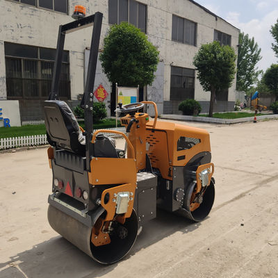 Bm1500/Bm1600 Vibratory Roller Double Drum với sức mạnh 8.1kw